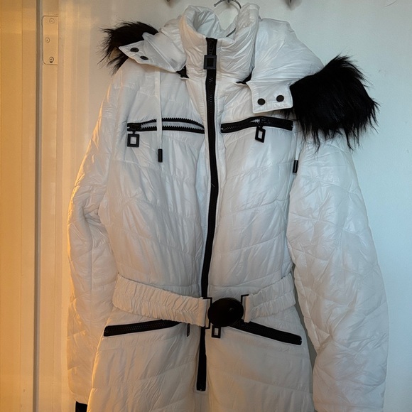 White Quilted Snowsuit with Black Details - Picture 2 of 6